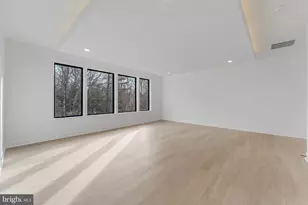 731 Ellsworth Ave, Great Falls, VA 22066 - Photo 36