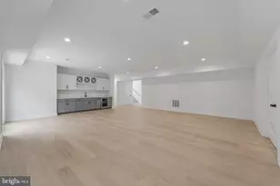 731 Ellsworth Ave, Great Falls, VA 22066 - Photo 64