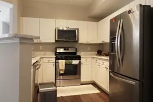 1641 International Dr, McLean, VA 22102 - Photo 2