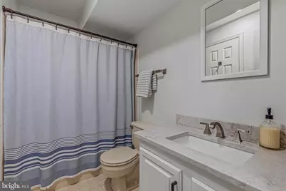 12541 N Lake Court, Fairfax, VA 22033 - Photo 34