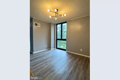 2300 Pimmit Drive #719, Falls Church, VA 22043 - Photo 6