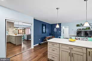 9704 Kingsbridge Dr, Fairfax, VA 22031 - Photo 8