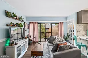 9704 Kingsbridge Dr, Fairfax, VA 22031 - Photo 12