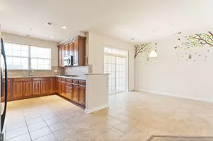 4427 Beechstone Ln, Fairfax, VA 22033 - Photo 2