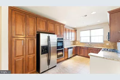 4427 Beechstone Lane, Fairfax, VA 22033 - Photo 4