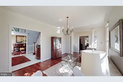 9728 Middleton Ridge Road, Vienna, VA 22182 - Photo 6