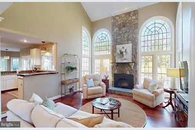 9728 Middleton Ridge Road, Vienna, VA 22182 - Photo 10