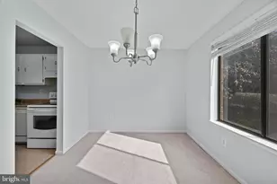 9710 Kingsbridge Dr, Fairfax, VA 22031 - Photo 12