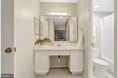 5902 Mount Eagle Drive #303, Alexandria, VA 22303 - Photo 22
