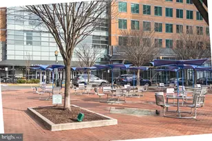 2558 Banshire Dr, Herndon, VA 20171 - Photo 64