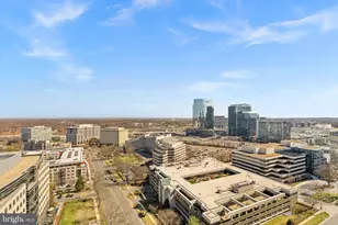 7887 Jones Branch Dr, McLean, VA 22102 - Photo 44