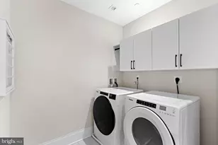 7887 Jones Branch Dr, McLean, VA 22102 - Photo 38