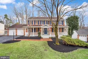 8461 Rushing Creek Ct, Springfield, VA 22153 - Photo 4