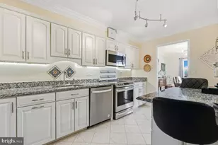 5904 Mt Eagle Dr, Alexandria, VA 22303 - Photo 12