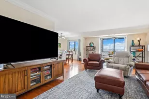 5904 Mt Eagle Dr, Alexandria, VA 22303 - Photo 1