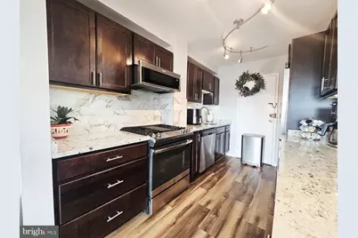 6641 Wakefield Drive #712, Alexandria, VA 22307 - Photo 12