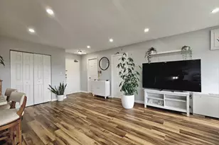 6641 Wakefield Dr, Alexandria, VA 22307 - Photo 4