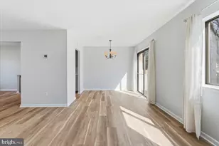 11919 Barrel Cooper Ct, Reston, VA 20191 - Photo 16