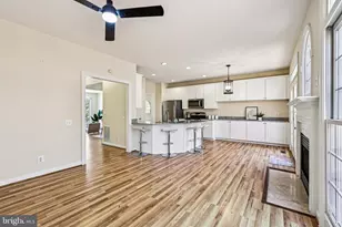 2746 Pembsly Dr, Vienna, VA 22181 - Photo 10