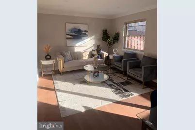 9625 Lindenbrook Street, Fairfax, VA 22031 - Photo 2