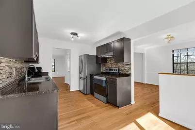 7651 Southern Oak Drive, Springfield, VA 22153 - Photo 8