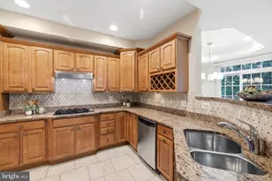 7122 Huntley Creek Pl, Alexandria, VA 22306 - Photo 12