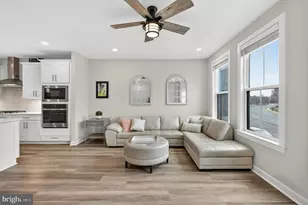 13010 Hattontown Square, Herndon, VA 20171 - Photo 24