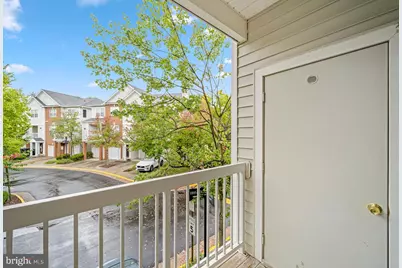 13121 Marcey Creek Road, Herndon, VA 20171 - Photo 20