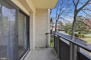 3100 S Manchester St, Falls Church, VA 22044 - Photo 30