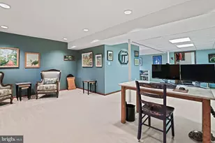 11698 Fox Glen Dr, Oakton, VA 22124 - Photo 52