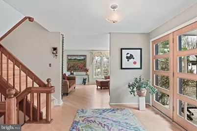 11698 Fox Glen Drive, Oakton, VA 22124 - Photo 4