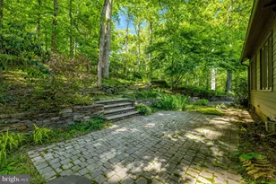 11698 Fox Glen Dr, Oakton, VA 22124 - Photo 76