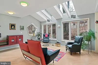 11698 Fox Glen Drive, Oakton, VA 22124 - Photo 22