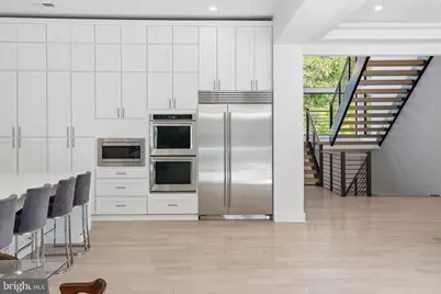 1513 Oakview Drive, McLean, VA 22101 - Photo 18
