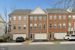 12638 Heron Ridge Dr, Fairfax, VA 22030 - Photo 1