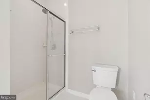 12638 Heron Ridge Dr, Fairfax, VA 22030 - Photo 24