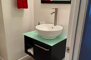 6035 Crown Royal Cir, Alexandria, VA 22310 - Photo 8