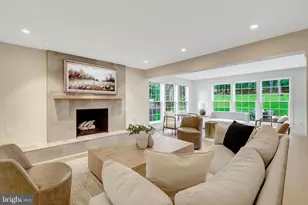 2818 Center Ridge Dr, Oakton, VA 22124 - Photo 10