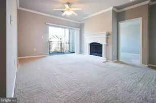 12140 Garden Grove Cir, Fairfax, VA 22030 - Photo 4