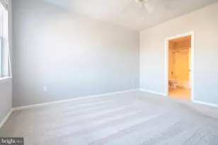 12140 Garden Grove Cir, Fairfax, VA 22030 - Photo 14