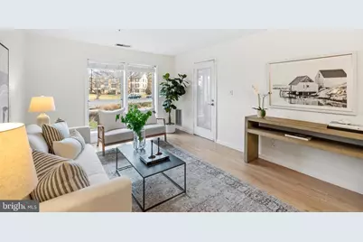 3175 Summit Square Drive #5-A12, Oakton, VA 22124 - Photo 4