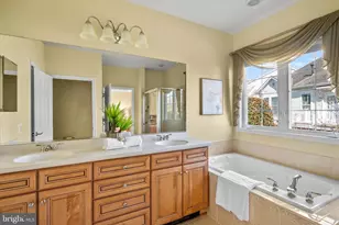 8911 Periwinkle Blue Ct, Lorton, VA 22079 - Photo 26