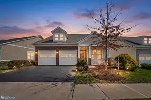 8911 Periwinkle Blue Ct, Lorton, VA 22079 - Photo 4