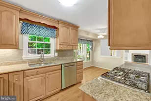 10743 John Turley Pl, Fairfax, VA 22032 - Photo 62