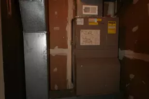 7718 Lafayette Forest Dr, Annandale, VA 22003 - Photo 4