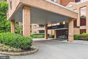 2230 George C Marshall Dr, Falls Church, VA 22043 - Photo 8