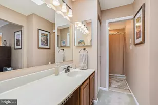 2315 Glade Bank Way, Reston, VA 20191 - Photo 28