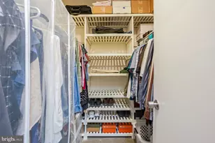 2315 Glade Bank Way, Reston, VA 20191 - Photo 30