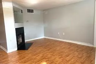 4410 Pembrook Village Dr, Alexandria, VA 22309 - Photo 2