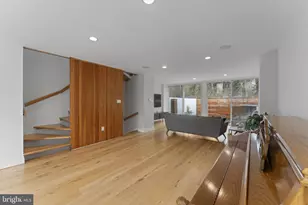 11587 Maple Ridge Rd, Reston, VA 20190 - Photo 24